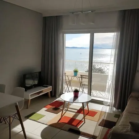 Kostas Sea View 公寓 *